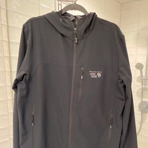 Men’s Mountain Hardware Shell w/ Hoodie (Large)